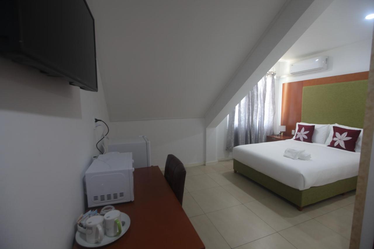 Motel Alec'S Alamagoto Esterno foto